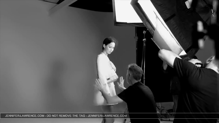 The_Making_of_the_Miss_Dior_Bag_ad_campaign_ft__Jennifer_Lawrence_2811629.jpg
