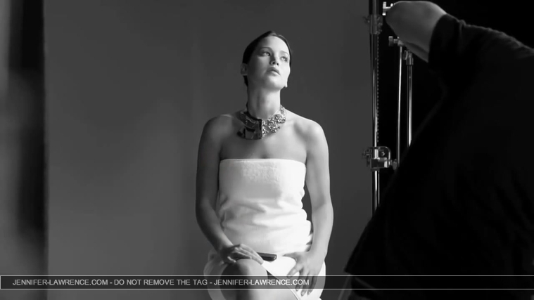 The_Making_of_the_Miss_Dior_Bag_ad_campaign_ft__Jennifer_Lawrence_2812229.jpg