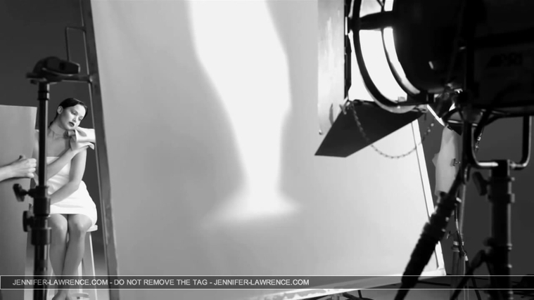 The_Making_of_the_Miss_Dior_Bag_ad_campaign_ft__Jennifer_Lawrence_28129.jpg