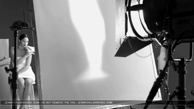 The_Making_of_the_Miss_Dior_Bag_ad_campaign_ft__Jennifer_Lawrence_281429.jpg