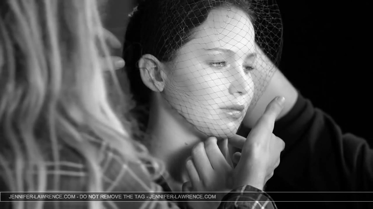 The_Making_of_the_Miss_Dior_Bag_ad_campaign_ft__Jennifer_Lawrence_281629.jpg