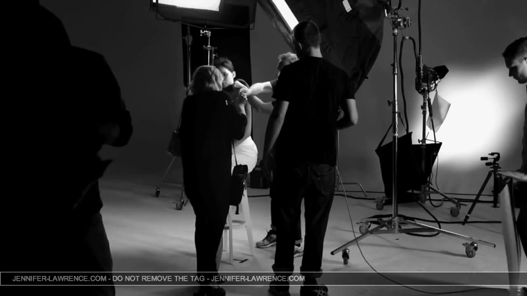 The_Making_of_the_Miss_Dior_Bag_ad_campaign_ft__Jennifer_Lawrence_2816429.jpg