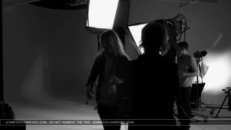 The_Making_of_the_Miss_Dior_Bag_ad_campaign_ft__Jennifer_Lawrence_2817629.jpg