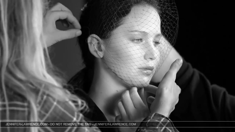 The_Making_of_the_Miss_Dior_Bag_ad_campaign_ft__Jennifer_Lawrence_281829.jpg