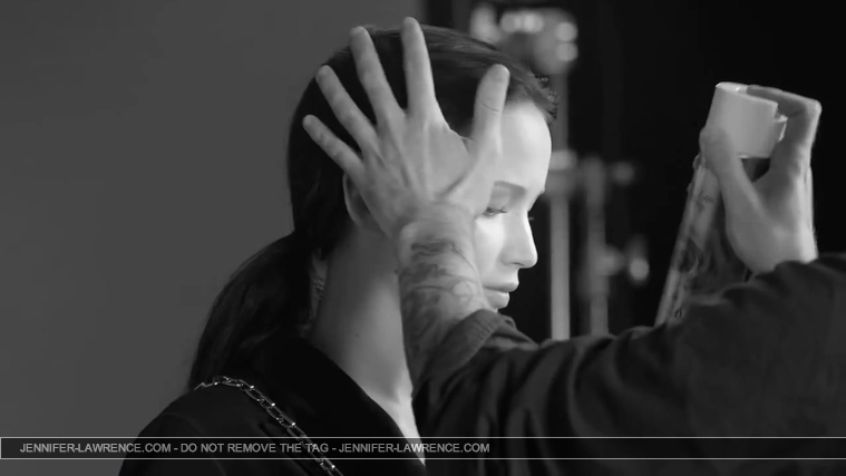 The_Making_of_the_Miss_Dior_Bag_ad_campaign_ft__Jennifer_Lawrence_286729.jpg