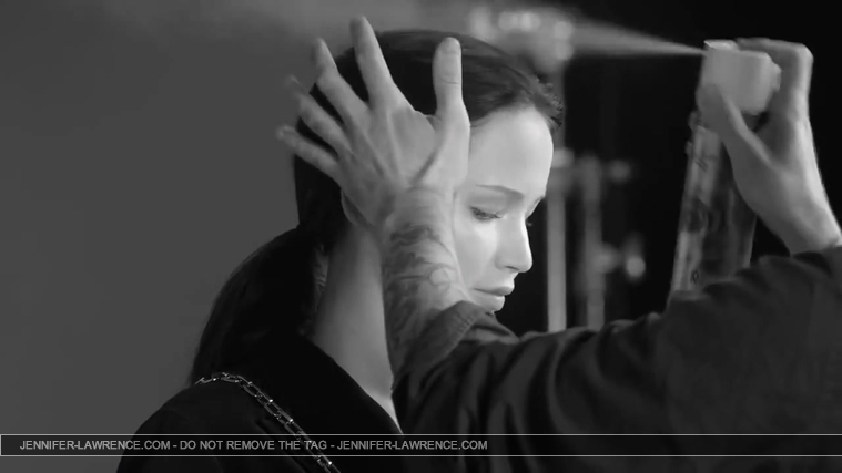 The_Making_of_the_Miss_Dior_Bag_ad_campaign_ft__Jennifer_Lawrence_286929.jpg