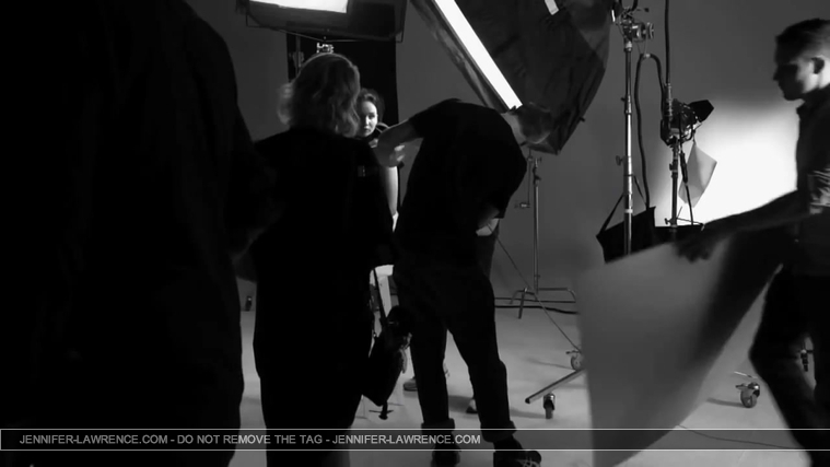 The_Making_of_the_Miss_Dior_Bag_ad_campaign_ft__Jennifer_Lawrence_289529.jpg