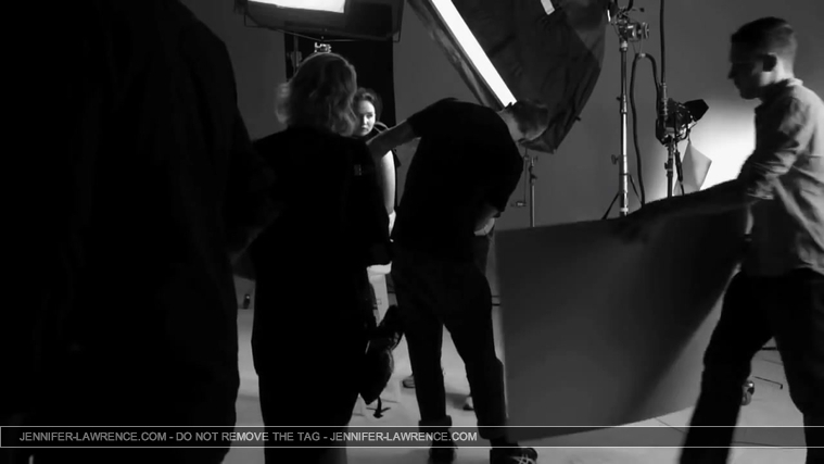 The_Making_of_the_Miss_Dior_Bag_ad_campaign_ft__Jennifer_Lawrence_289629.jpg