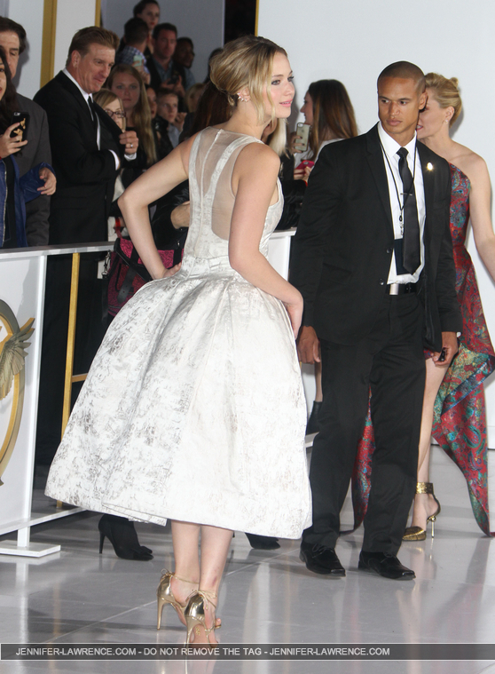 W_November_17_-__Mockingjay_Part_1__LA_Premiere_281929.jpg