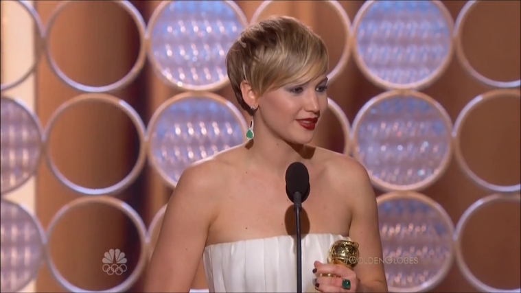 Winning_a_Golden_Globe_for_Best_Supporting_Actress__2813829.jpg