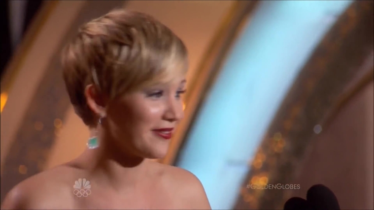 Winning_a_Golden_Globe_for_Best_Supporting_Actress__2827529.jpg