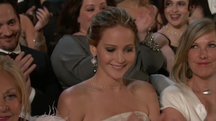 Winning_a_Oscar_for_Best_Actress_281129.jpg