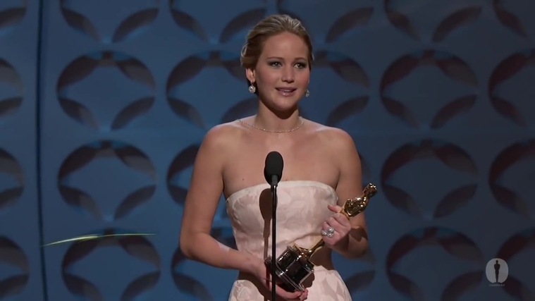 Winning_a_Oscar_for_Best_Actress_2811629.jpg