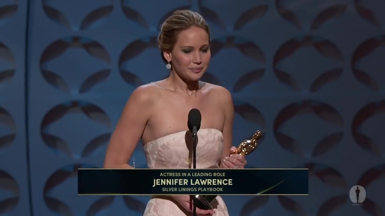 Winning_a_Oscar_for_Best_Actress_2811929.jpg