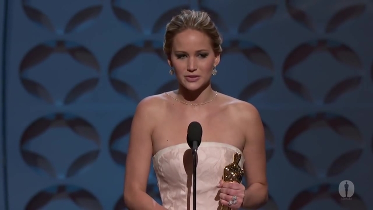 Winning_a_Oscar_for_Best_Actress_2815829.jpg