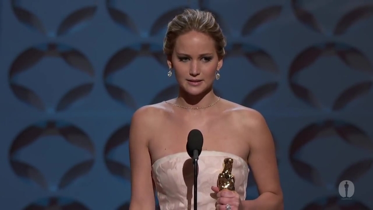 Winning_a_Oscar_for_Best_Actress_2817429.jpg