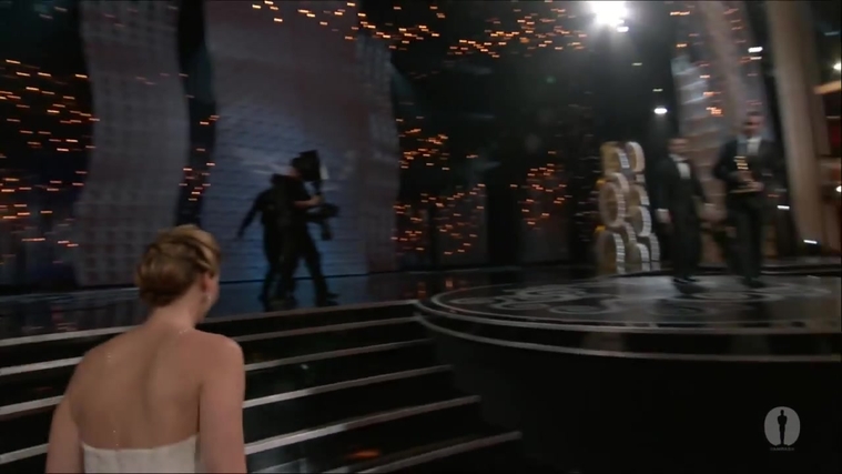 Winning_a_Oscar_for_Best_Actress_284929.jpg