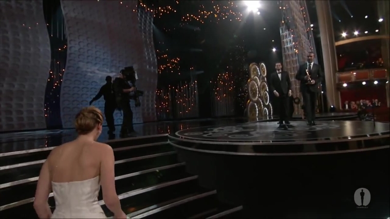 Winning_a_Oscar_for_Best_Actress_285029.jpg