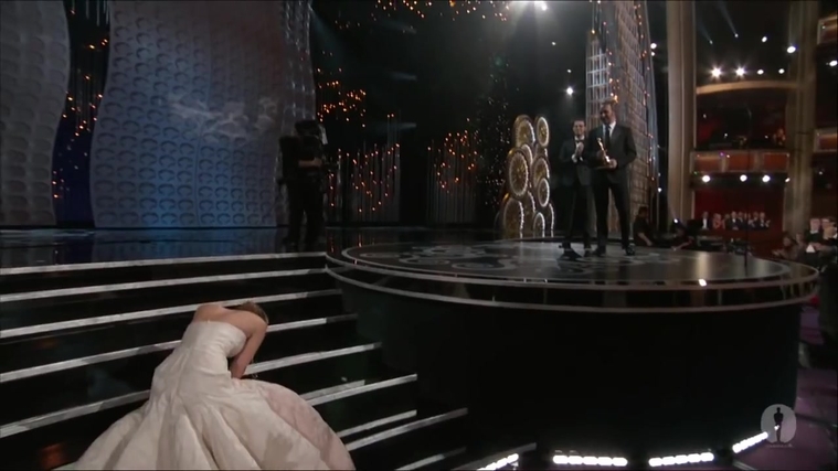 Winning_a_Oscar_for_Best_Actress_285529.jpg
