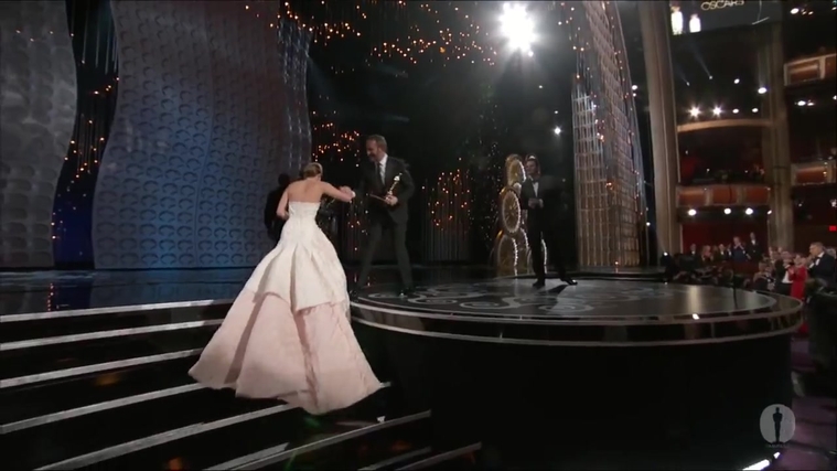 Winning_a_Oscar_for_Best_Actress_286829.jpg