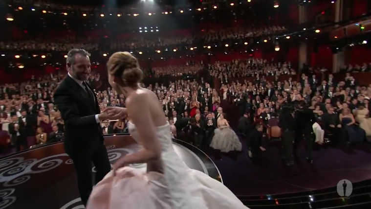 Winning_a_Oscar_for_Best_Actress_287129.jpg