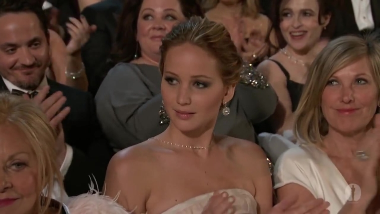 Winning_a_Oscar_for_Best_Actress_28929.jpg