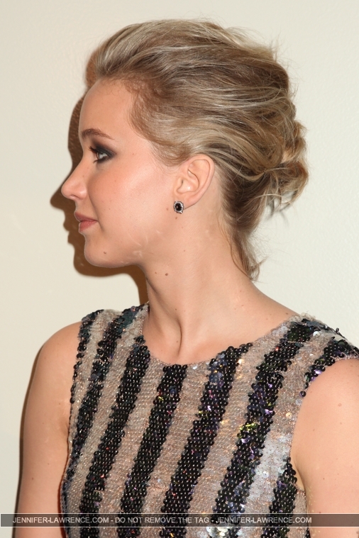 XS_March_21_-_Attends_a_screening_of___Serena___284529.jpg