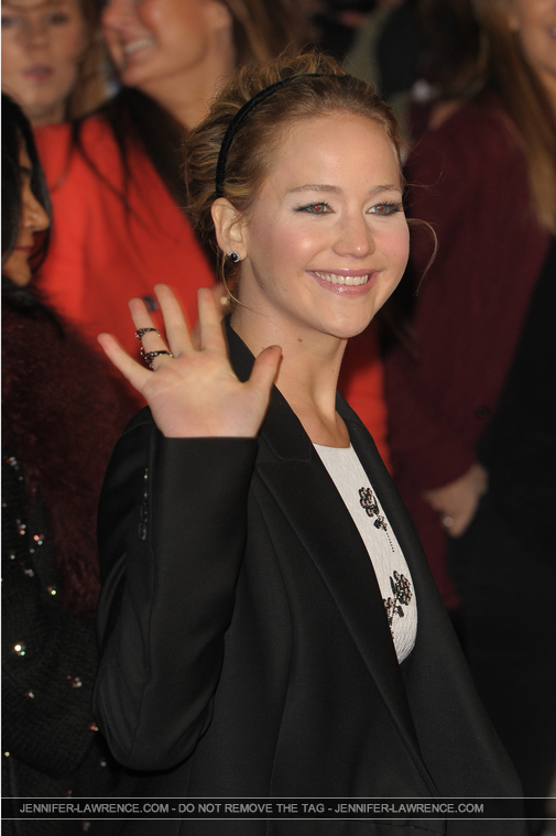 X_November_10_-__Mockingjay__Part_1__World_Premiere_in_London_28329.jpg
