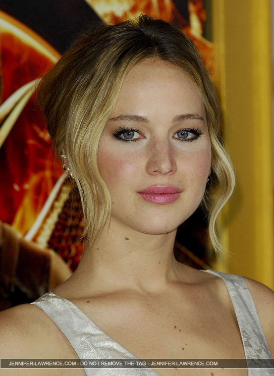 X_November_17_-__Mockingjay__Part_1__LA_Premiere_28329.JPG