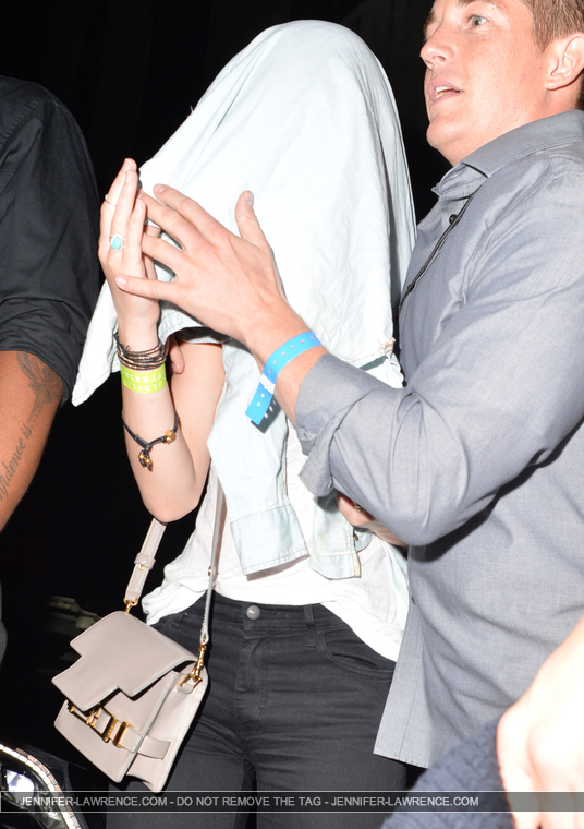 _July_1_-_Leaving_Coldplay_Concert_in_London_28229.jpg