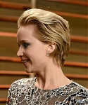 2014_VANITY_FAIR_OSCAR_PARTY_5BARRIVING5D_-_MARCH_2_286829.jpg