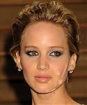 2014_VANITY_FAIR_OSCAR_PARTY_5BARRIVING5D_-_MARCH_2_287129.jpg