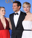 71st_Annual_Golden_Globe_Awards_press_room_2813729.jpg