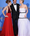 71st_Annual_Golden_Globe_Awards_press_room_2814929.jpg