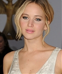 A_November_17_-__Mockingjay_Part_1__LA_Premiere_282129.jpg