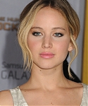 A_November_17_-__Mockingjay_Part_1__LA_Premiere_282529.jpg
