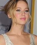 A_November_17_-__Mockingjay_Part_1__LA_Premiere_282929.jpg