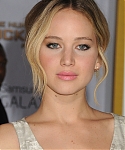 A_November_17_-__Mockingjay_Part_1__LA_Premiere_283029.jpg
