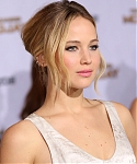 A_November_17_-__Mockingjay_Part_1__LA_Premiere_284929.jpg