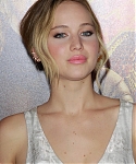 A_November_17_-__Mockingjay_Part_1__LA_Premiere_28529.jpg