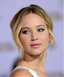 A_November_17_-__Mockingjay_Part_1__LA_Premiere_285429.jpg