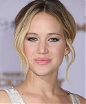 A_November_17_-__Mockingjay_Part_1__LA_Premiere_28829.JPG