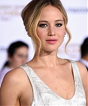 A_November_17_-__Mockingjay_Part_1__LA_Premiere_289929.jpg