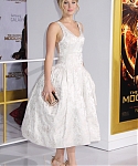 Aa_November_17_-__Mockingjay_Part_1__Premiere_in_Los_Angeles_2815329.JPG