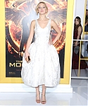 Filename=Aa_November_17_-__Mockingjay_Part_1__Premiere_in_Los_Angeles_2816829.jpg
Filesize=3808KiB
Dimensions=2560x3840
Date added=Nov 30, 2014 Aa_November_17_-__Mockingjay_Part_1__Premiere_in_Los_Angeles_2816829.jpg