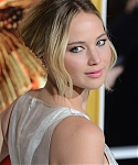 Aa_November_17_-__Mockingjay_Part_1__Premiere_in_Los_Angeles_285829.jpg