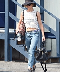 Filename=August_8_-_Arriving_at_a_heliport_in_New_York_281229.jpg
Filesize=3121KiB
Dimensions=2400x3600
Date added=Aug 11, 2014 August_8_-_Arriving_at_a_heliport_in_New_York_281229.jpg