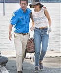 Filename=August_8_-_Arriving_at_a_heliport_in_New_York_28729.jpg
Filesize=3334KiB
Dimensions=2400x3600
Date added=Aug 11, 2014 August_8_-_Arriving_at_a_heliport_in_New_York_28729.jpg