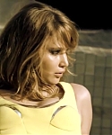 Behind_the_Scenes_Elle_Photoshoot_28December_201229__2814729.jpg