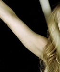 Behind_the_Scenes_Elle_Photoshoot_28December_201229__2824029.jpg